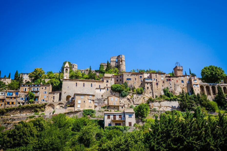 Montbrun-les-Bains Histoire et thermes