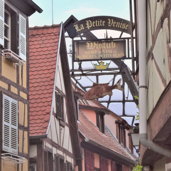 la Winstub et du "Bibeleskaes"