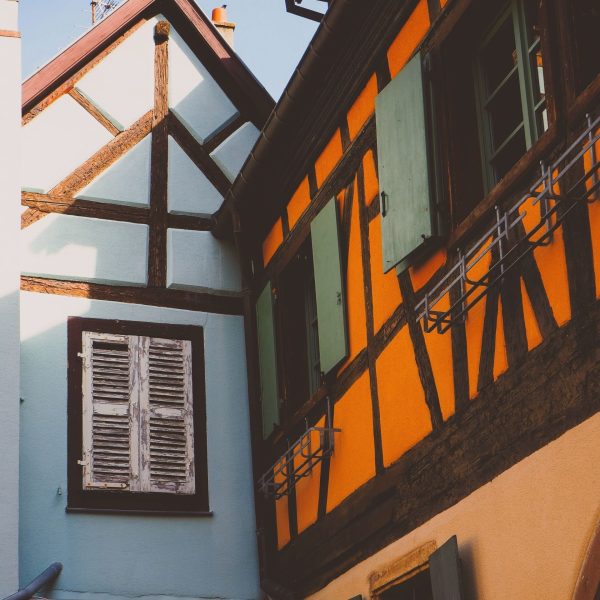 village de Bergheim en alsace - immeuble - architecture