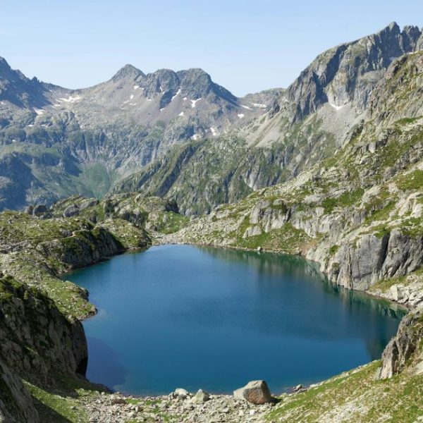 Lac de Guabe près de Cauteret dans les Pyrénées