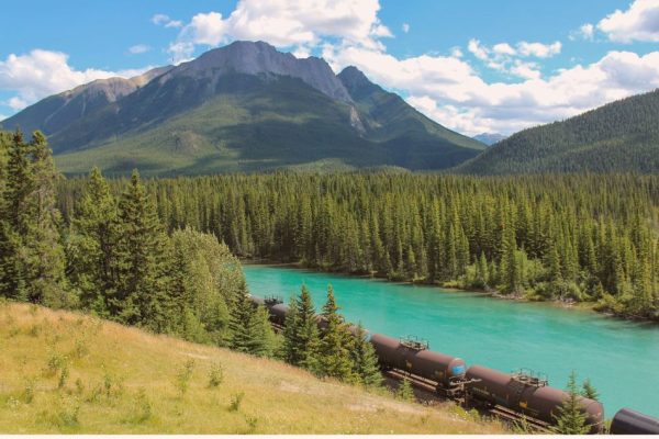 Vacances responsables en train en pleine nature
